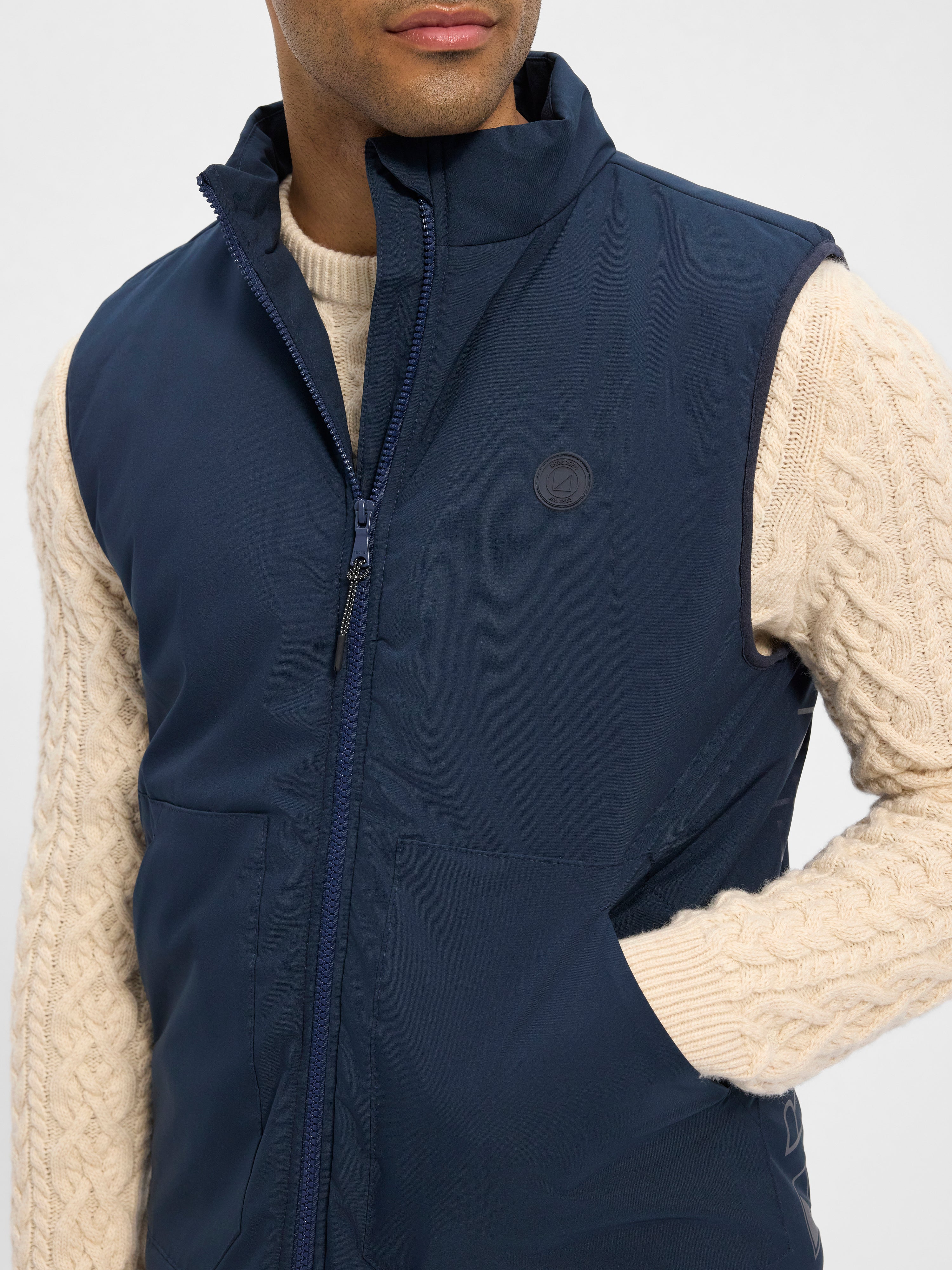 REDGREEN Vest